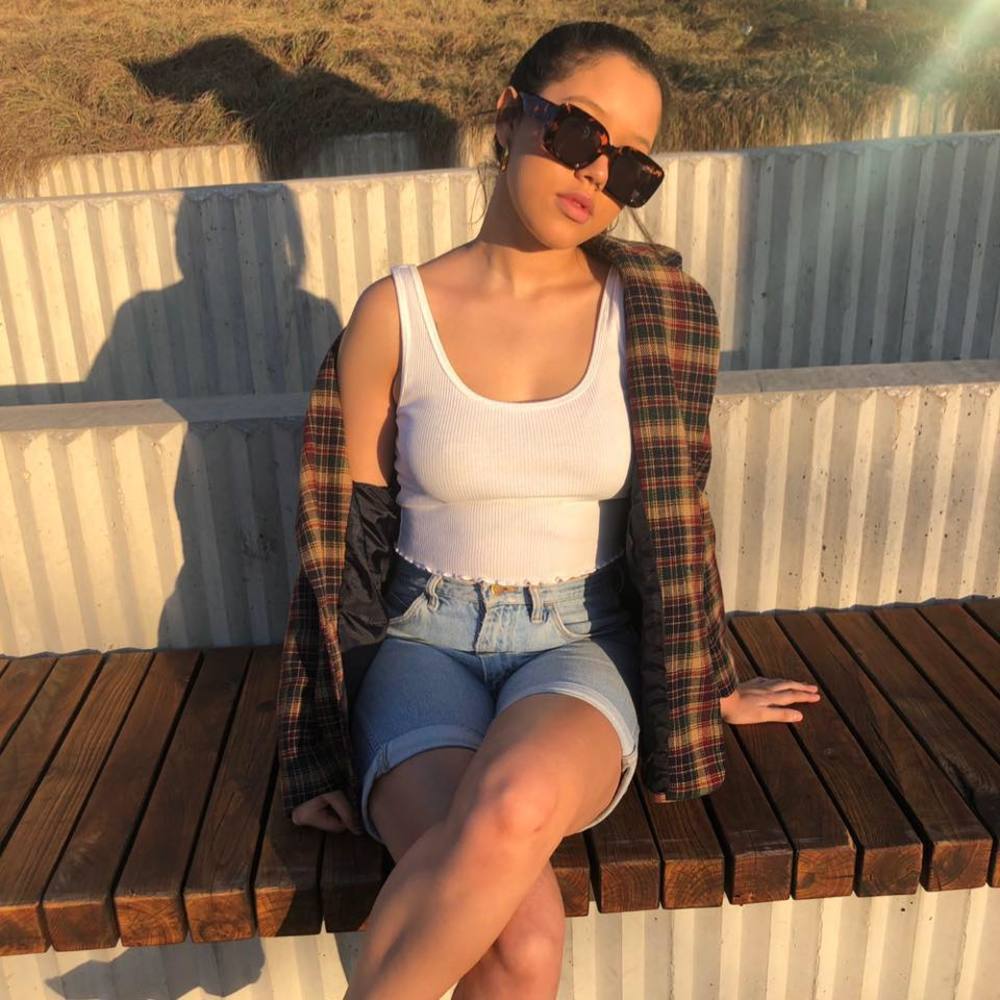 Meet your Posher, Haley